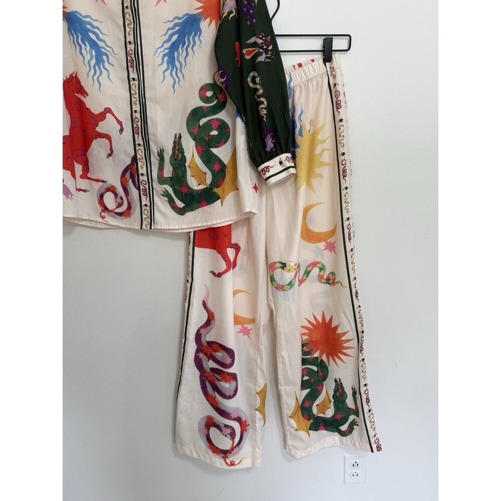 Commense Wonderland Print Two Piece Shirt Pants Set Size M Multicolor - Picture 4 of 8